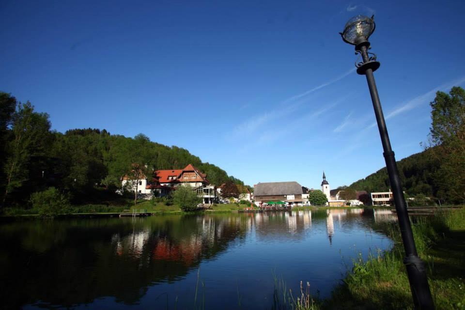 Seegasthof Breineder - Familien & Seminarhotel Monichwald Extérieur photo